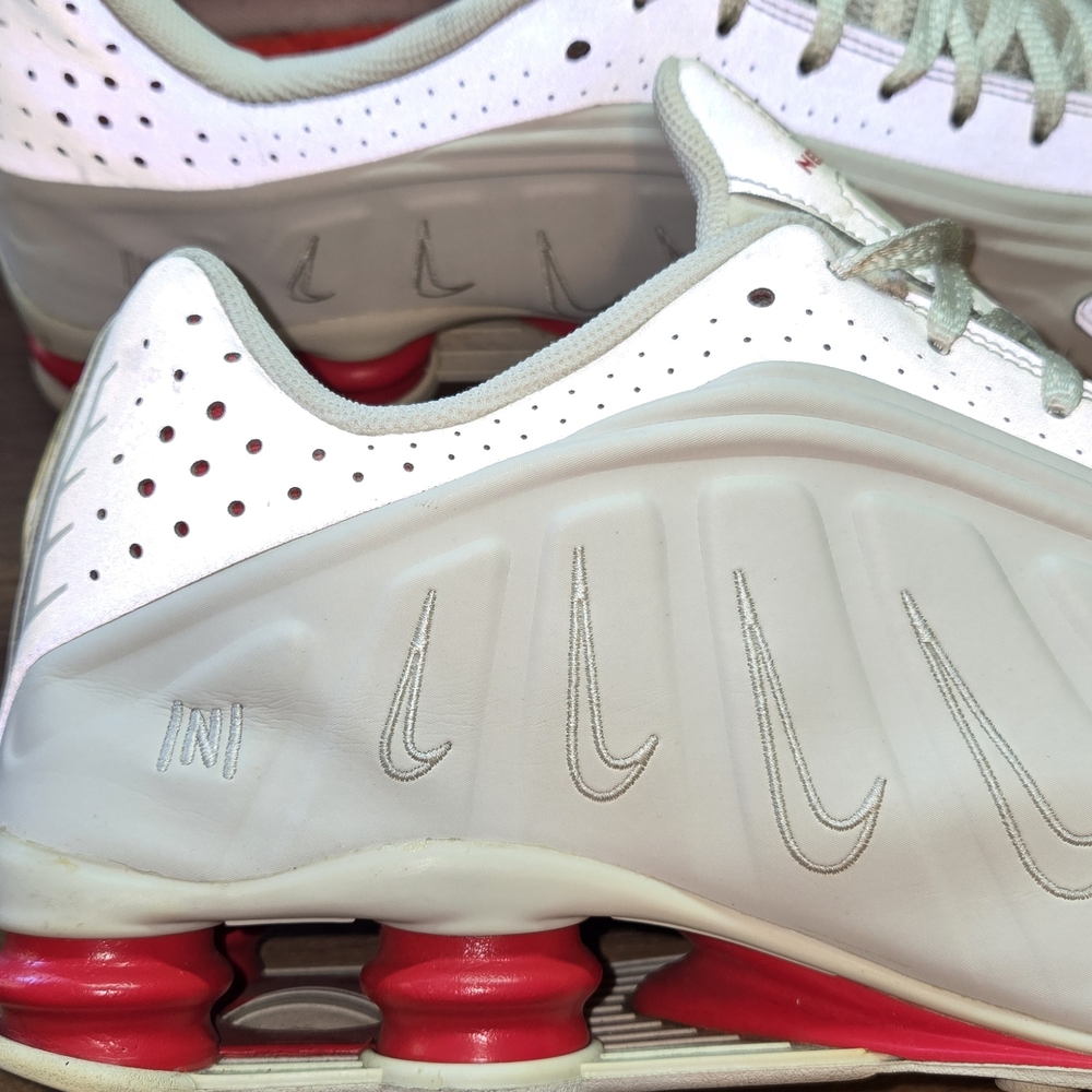Nike Neymar Jr. X Shox R4 Platinum Tint - Picture 9 of 9